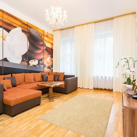 Orchid Apartment Old Town Таллінн Екстер'єр фото