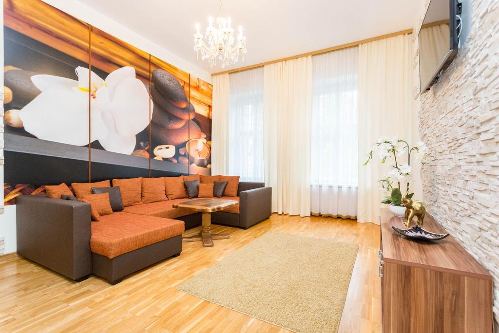 Orchid Apartment Old Town Таллінн Екстер'єр фото