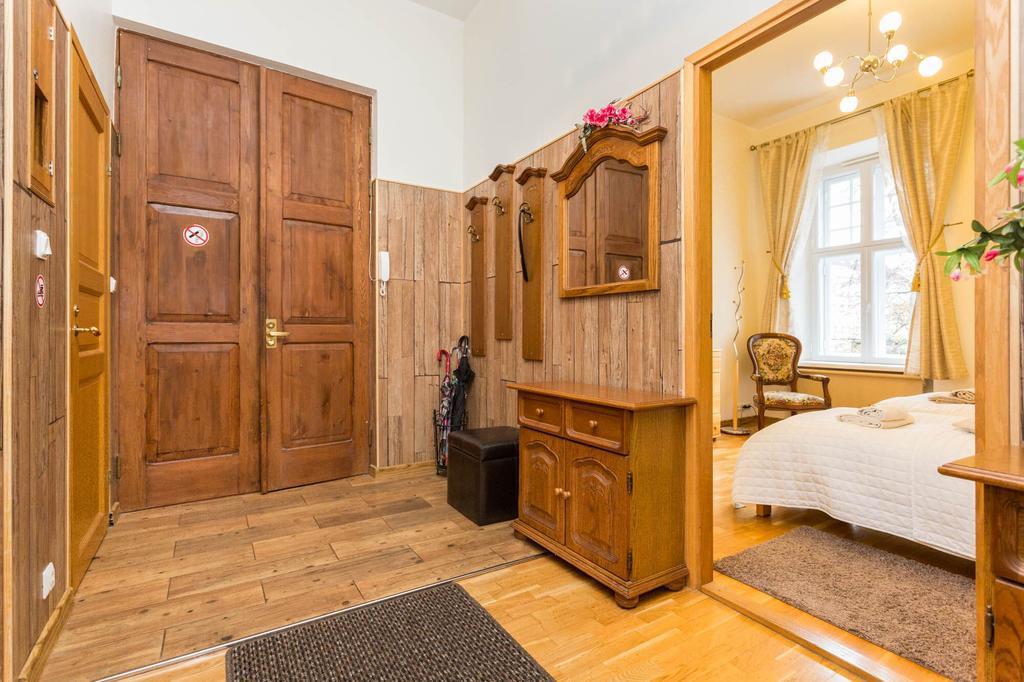 Orchid Apartment Old Town Таллінн Екстер'єр фото