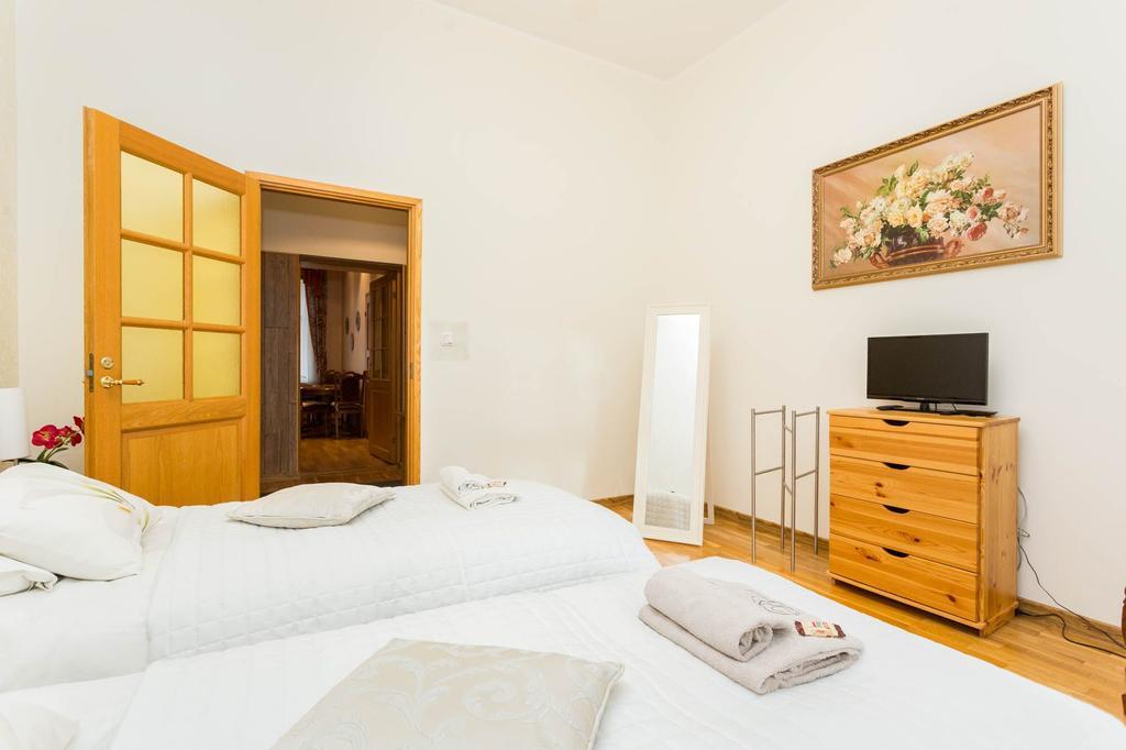 Orchid Apartment Old Town Таллінн Екстер'єр фото